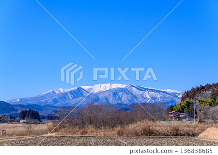 Snowy Zao, blue skies and rural mountains waiting for spring Snowy Zao, blue skies and rural mountains waiting for spring 136838685