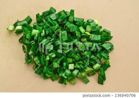 Chopped leek 136840706