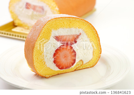 Strawberry roll cake Strawberry roll cake 136841623