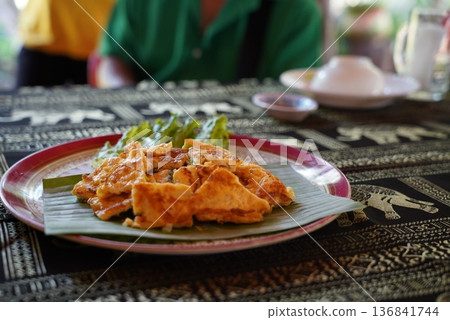 Cambodian cuisine 136841744