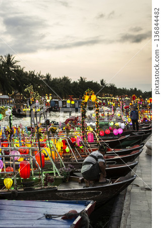 traditional colorful lantern boats at sunset in hoi an old town riverside vietnam 136844482