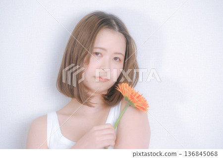 Transparent portrait of a woman with flowers Transparent portrait of a woman with flowers 136845068