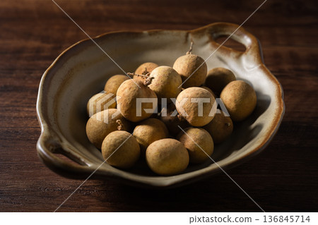 Longan Longan 136845714