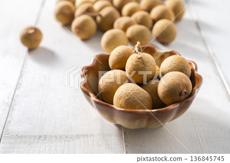 Longan Longan 136845745