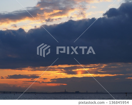 關西國際機場的夜景 136845954