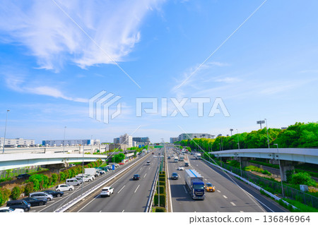 [Tokyo] Cityscape of Shinagawa Ward in May 136846964