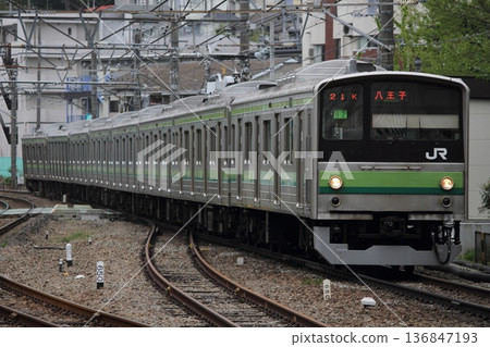 Yokohama Line 205 series H2 train entering Nakayama Station Yokohama Line 205 series H2 train entering Nakayama Station 136847193