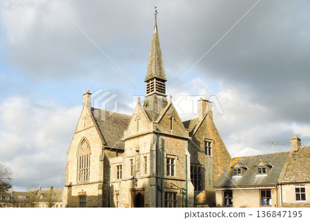 英格蘭科茨沃爾德斯托昂沃爾德聖愛德華教堂 136847195