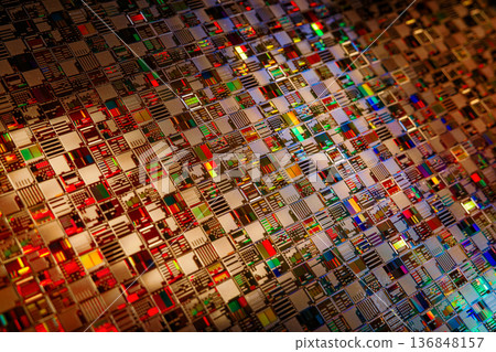 Silicon semiconductor wafer with integrated circuit die mosaic pattern. 136848157