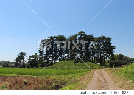 Shimo Samurai Tsuka Tomb Shimo Samurai Tsuka Tomb 136848274