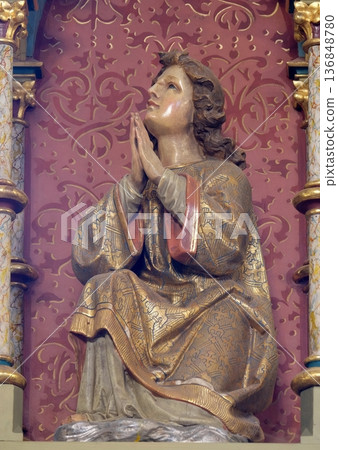 Angel statue on the altar in the church of Saint Matthew in Stitar, Croatia 136848780
