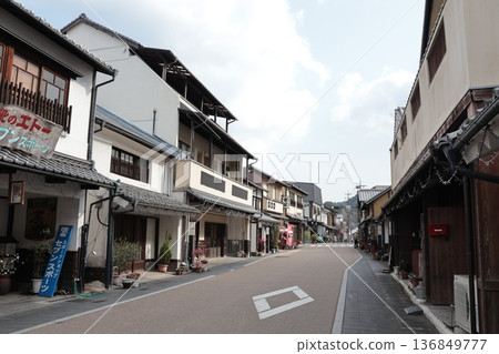 大分縣竹田市下本町通，岡城城下町，是《古城之月》的靈感來源。 136849777