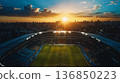 日落時的體育場景象 136850223