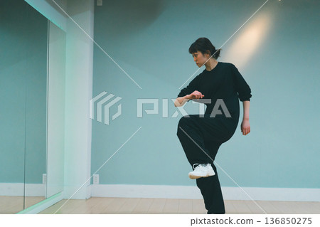 舞 舞蹈 跳舞 136850275
