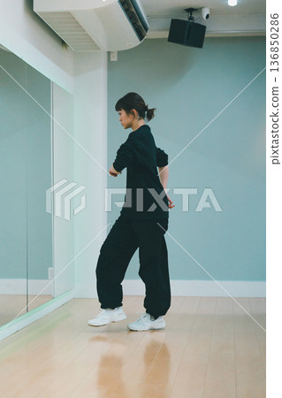 舞 舞蹈 跳舞 136850286