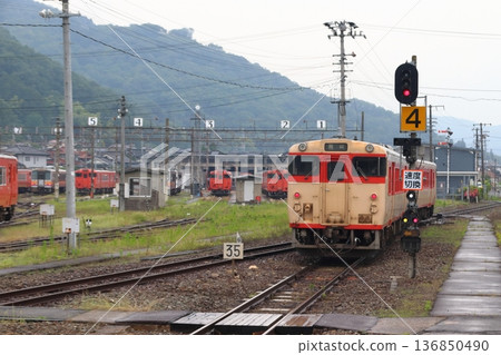 津山線 Kiha 47 懷舊車及原津山車輛段支線 津山線 Kiha 47 懷舊車及原津山車輛段支線 136850490