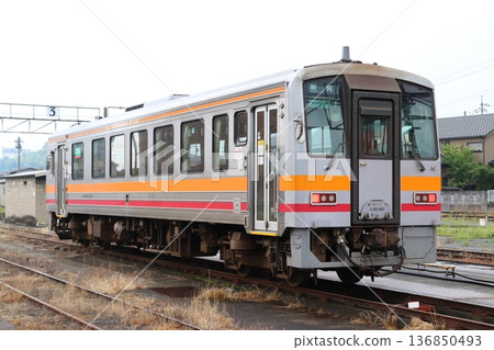 Former Tsuyama Railway Department: On the storage track of the Tsuyama Station siding (Tsuyama City, Okayama Prefecture) 136850493