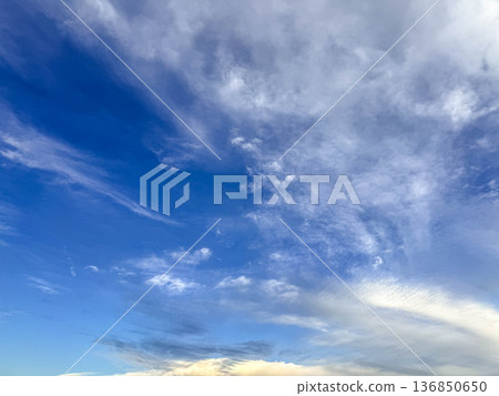 十月的天空 十月的天空 136850650