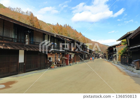 [Nagano Prefecture] The streets of Narai-juku on a clear day 136850813