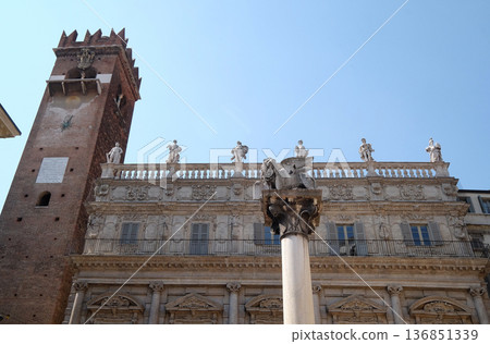 Piazza delle Erbe Market`s square with the Baroque Palazzo Maffei in Verona, Italy 136851339