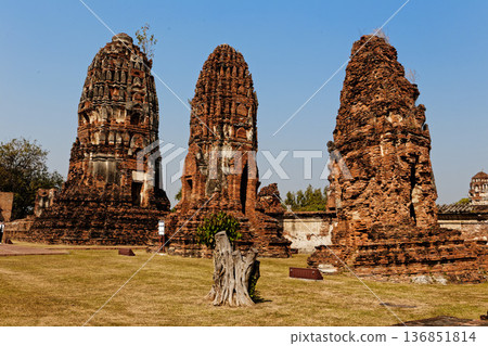 泰國大城府遺址瑪哈泰寺 泰國大城府遺址瑪哈泰寺 136851814