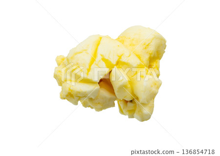Tasty popcorn close up isolated on white background Tasty popcorn close up isolated on white background 136854718