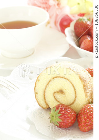 Strawberries and roll cake Strawberries and roll cake 136856330