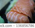 sushi  136856786