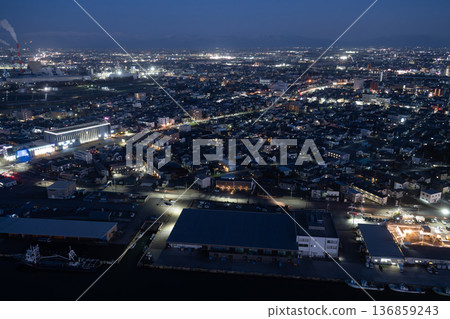 新潟市夜景 新潟市夜景 136859243
