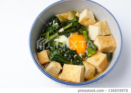 小白菜和炸豆腐 136859978