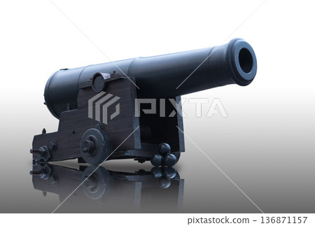 Antique artillery gun on a white background in isolation Antique artillery gun on a white background in isolation 136871157
