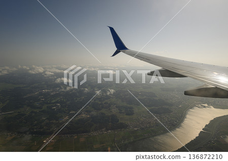 從飛機上俯瞰的景色 136872210