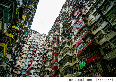 香港怪獸大廈拍攝地 香港怪獸大廈拍攝地 136872561