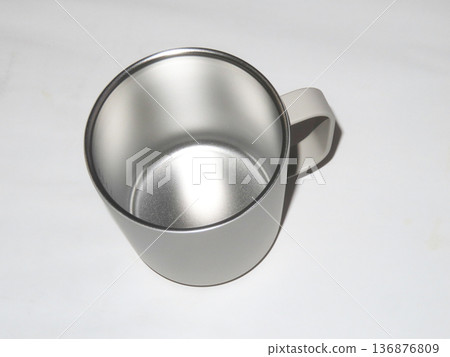 Mug  136876809