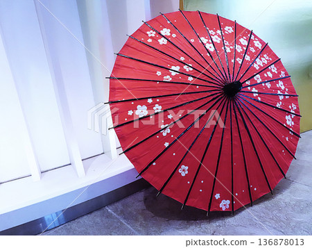 Umbrella Umbrella 136878013