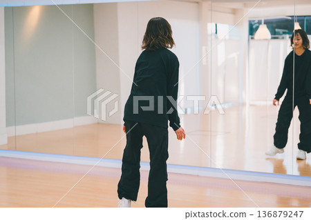 dancing, female, lady 136879247