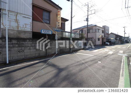 舊中山道赤坂通(群馬縣高崎市常盤町) 舊中山道赤坂通(群馬縣高崎市常盤町) 136881420