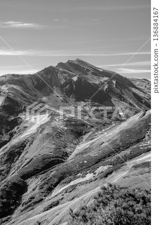 Mt. Hakuba seen from the summit of Mt. Yukikura. A traverse from Mt. Hakuba to Mt. Yukikura in the Northern Alps (for newspapers and magazines) Mt. Hakuba seen from the summit of Mt. Yukikura. A traverse from Mt. Hakuba to Mt. Yukikura in the Northern Alps (for newspapers and magazines) 136884167