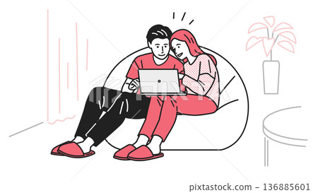 一對使用電腦的夫婦 136885601