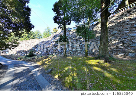 Tochigi Prefecture: Karasawayama Castle's enclosure and remains Tochigi Prefecture: Karasawayama Castle's enclosure and remains 136885840