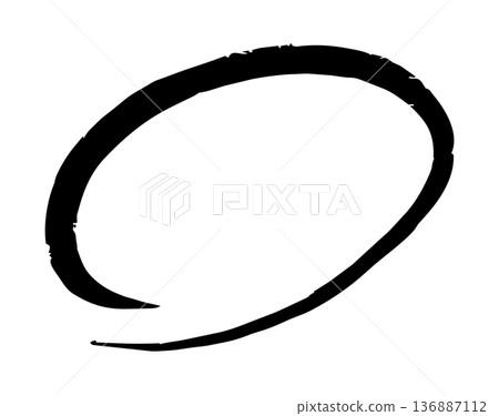 黑色筆寫的圓圈、邊框、正確答案、更正、注意、強調、向量 136887112