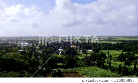 The view from Yaeyama Tomi Observatory on Tarama Island, Okinawa Prefecture 136890993