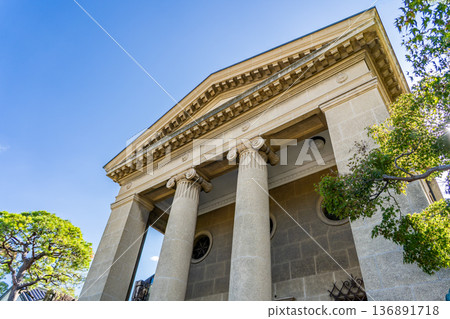 大原美術館本館倉敷美學歷史街區遊覽（復古現代街景，白牆倉庫、魚子牆、柳樹成蔭的街道） 136891718