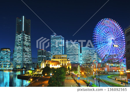 Yokohama Minato Mirai night view 136892565