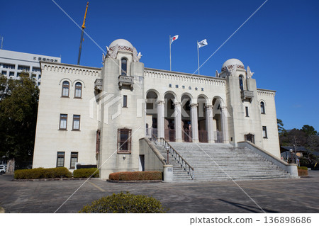 Toyohashi City Public Hall, Aichi Prefecture 136898686