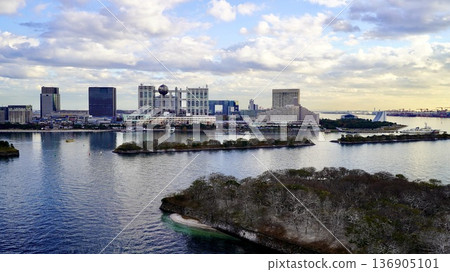 從東京台東區彩虹橋拍攝的海灣景色 136905101
