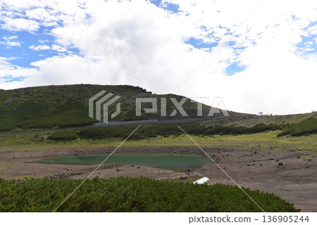 搭乘鞍山榻榻米台 136905244
