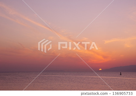 Sunset over the sea Sunset over the sea 136905733
