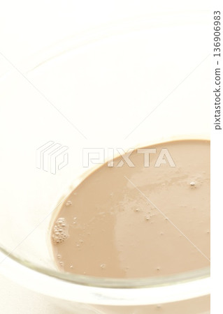Melted chocolate Melted chocolate 136906983