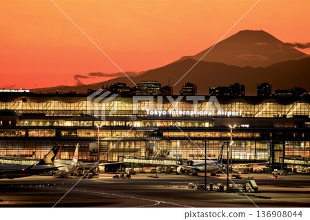Tokyo, Tokyo, Haneda Airport and the silhouette of Mount Fuji at dusk 136908044